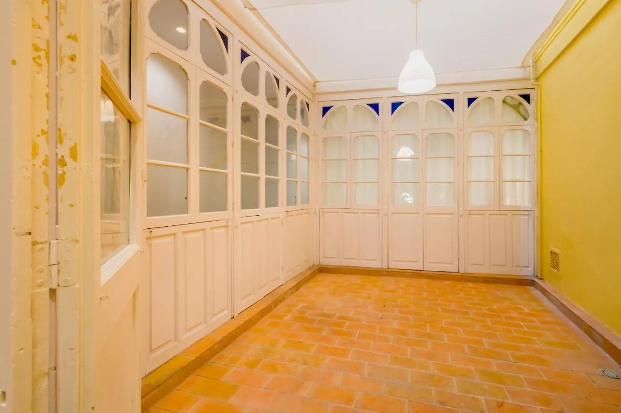Elegant Apartment - 2 Bd 1 Bth - Center Sevilla  Seville