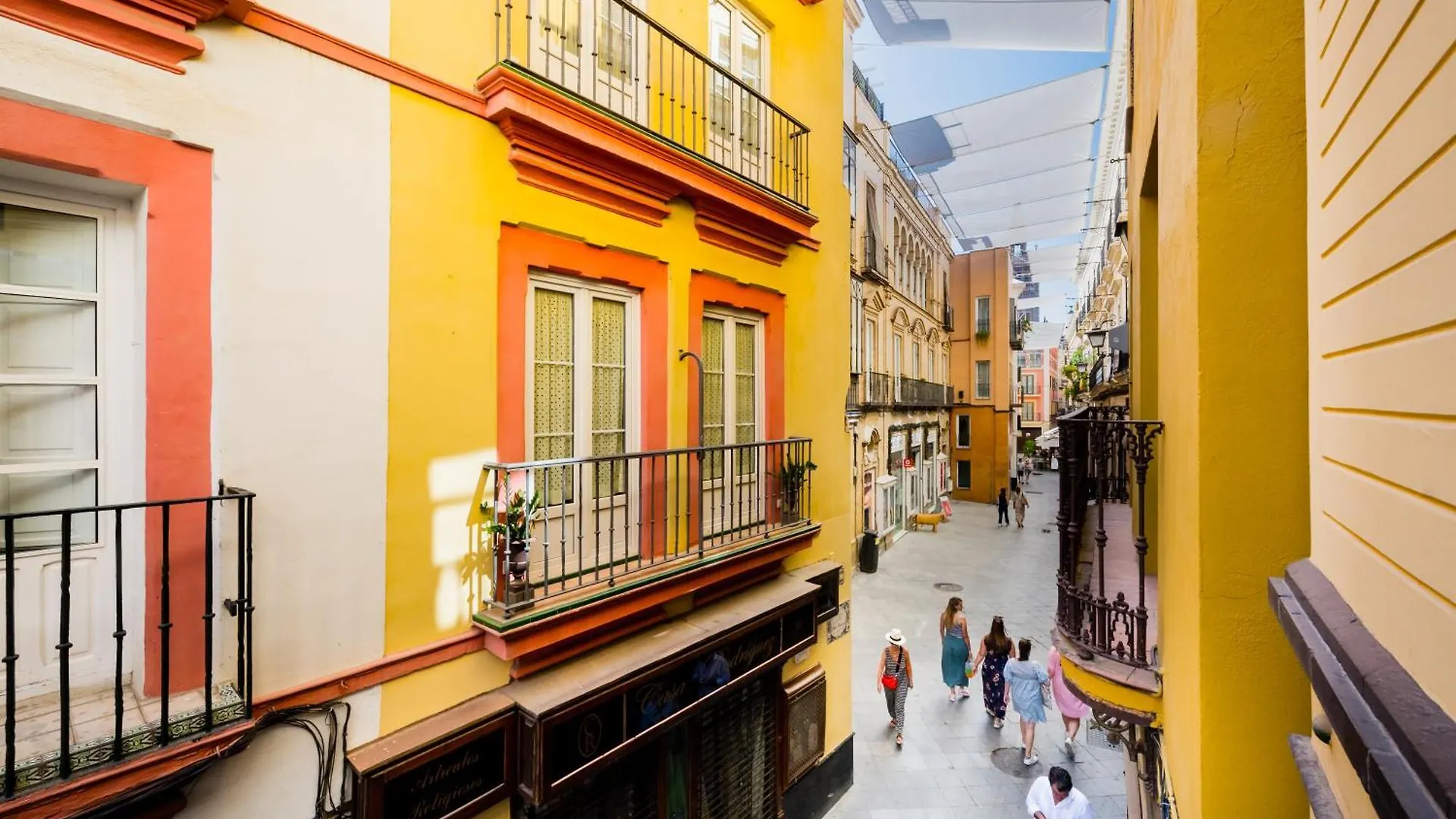 Elegant Apartment - 2 Bd 1 Bth - Center Sevilla
