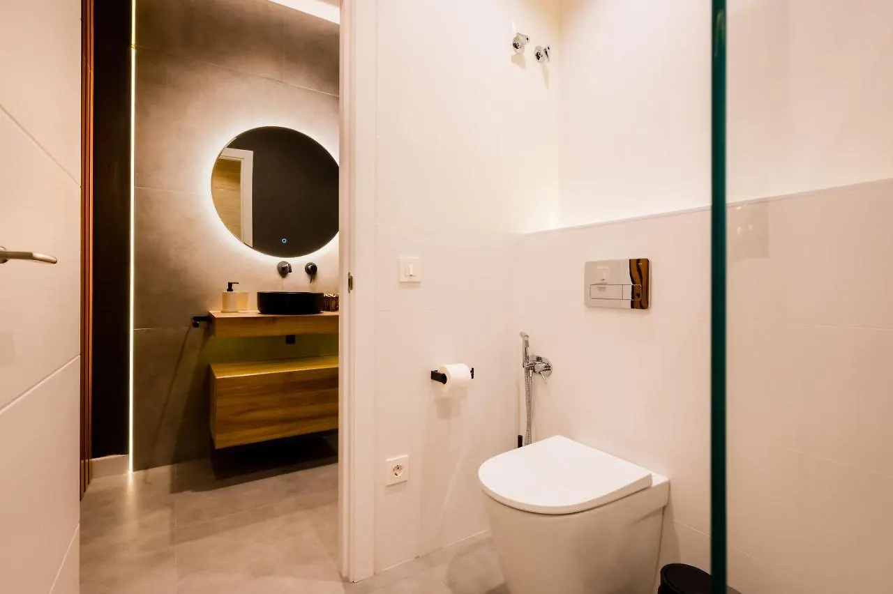 Elegant Apartment - 2 Bd 1 Bth - Center Sevilla